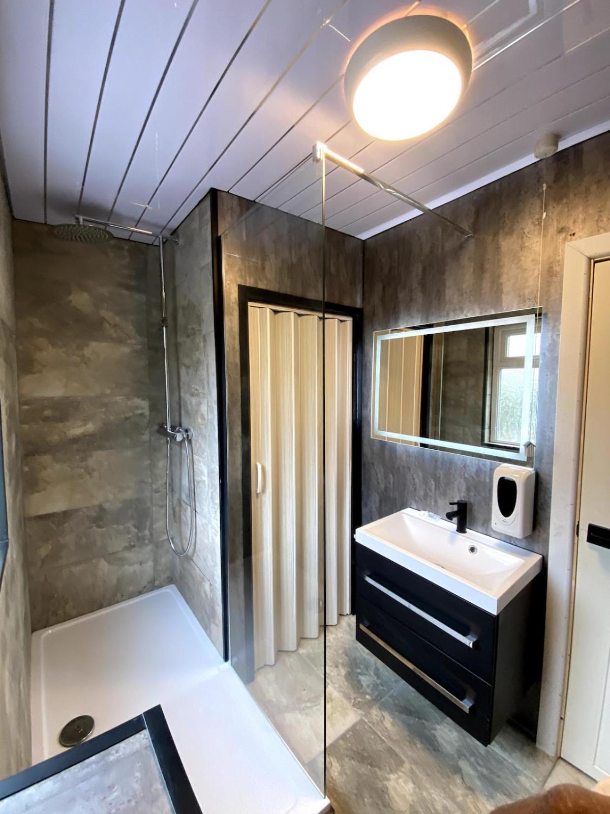 Sleeps 4 Apartment *