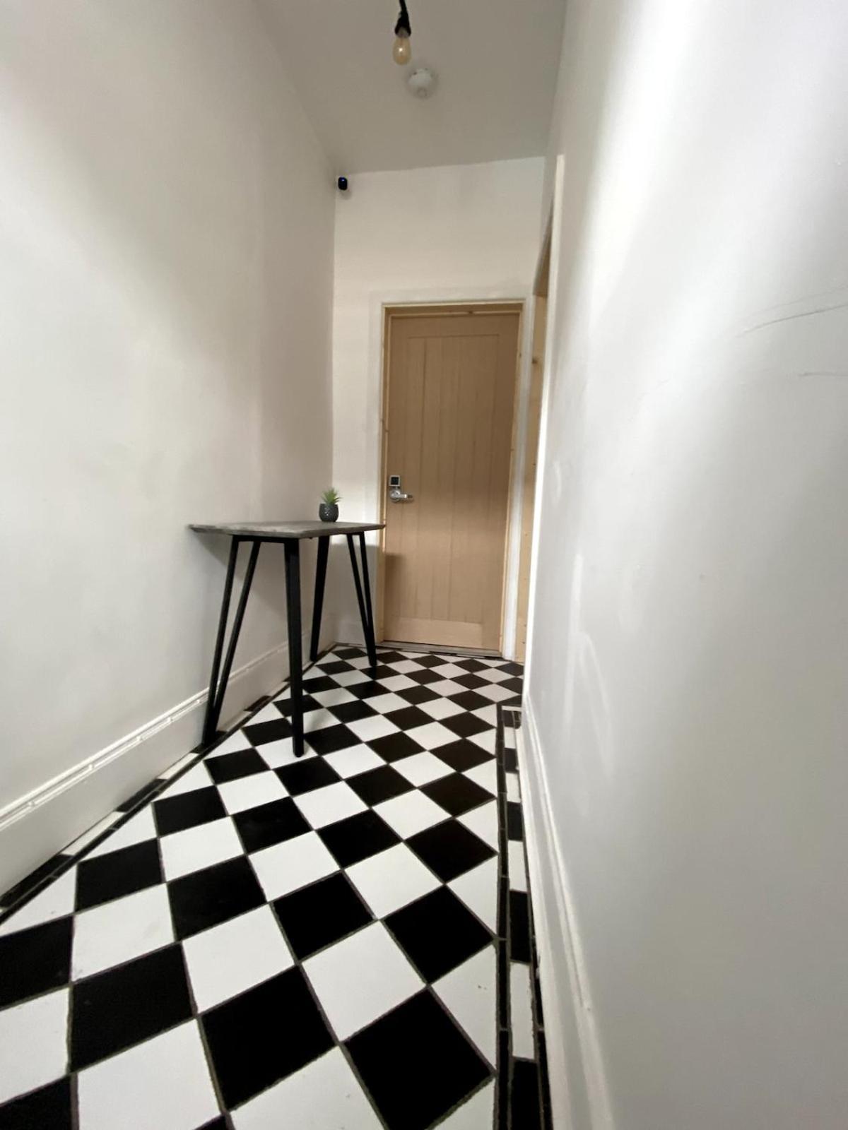 Sleeps 4 Apartment *