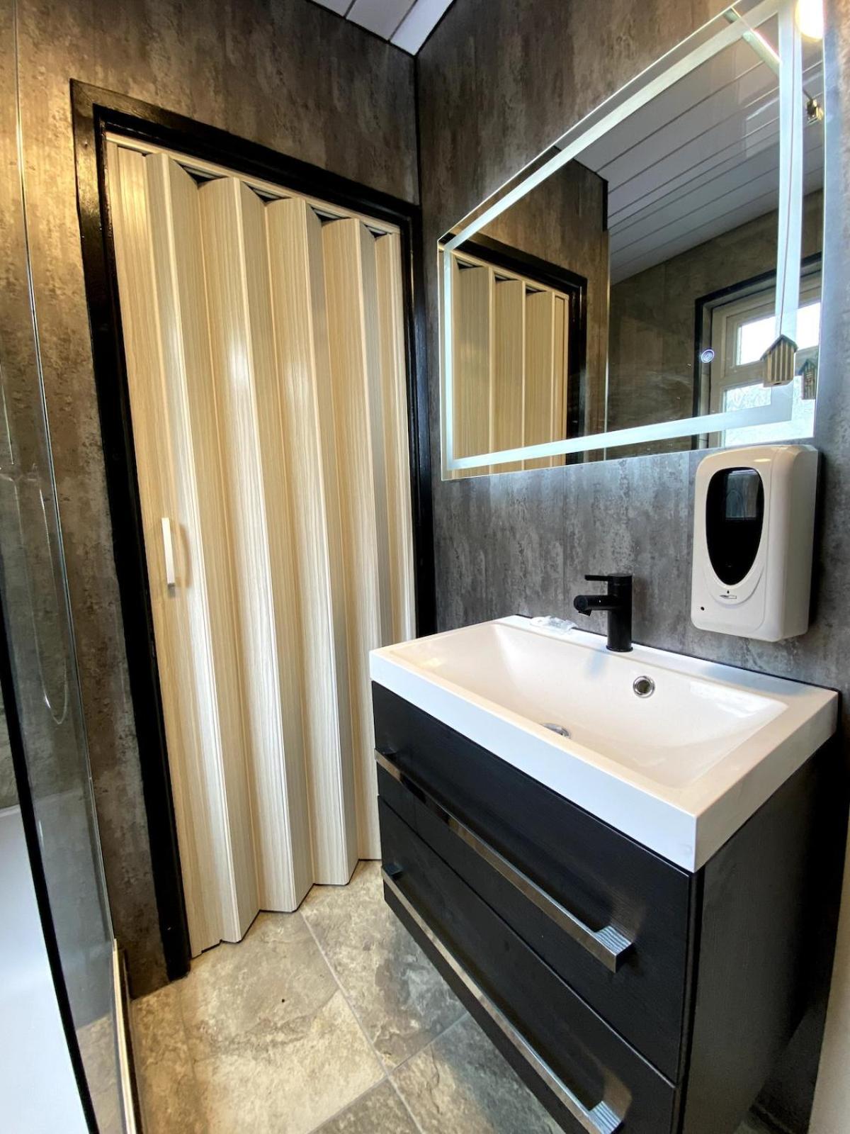 Sleeps 4 Apartment *
